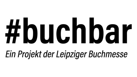 Das Schriftlogo der Buchbar mit schwarzer Schrift auf weißem Hintergrund: "#buchbar - Ein Projekt der Leipziger Buchmesse" Das Schriftlogo der Buchbar mit schwarzer Schrift auf weißem Hintergrund: "#buchbar - Ein Projekt der Leipziger Buchmesse"