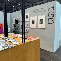 Messestand der HGB aus dem Druckkunstbereich auf der Leipziger Buchmesse 2023 Messestand der HGB aus dem Druckkunstbereich auf der Leipziger Buchmesse 2023