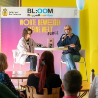 Kristine Bilkau im Bühnentalk vor Publikum im BL:OOM – BloggerRoom der Leipziger Buchmesse 2025 Kristine Bilkau im Bühnentalk vor Publikum im BL:OOM – BloggerRoom der Leipziger Buchmesse 2025