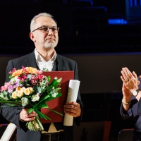 Alhierd Bacharevič receives the Leipzig Book Prize for European Understanding - presented by Barbara Klepsch, Minister of State for Culture and Tourism of the Free State of Saxony