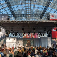 Thomas Weiler, winner of the Leipzig Book Fair 2025 prize in the translation category, on the ARD, ZDF, 3sat literary stage in the Glass Hall