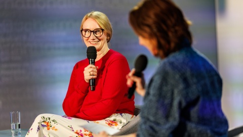 Kristine Bilkau in conversation on stage at the public broadcasting literature stage during the Leipzig Book Fair 2025